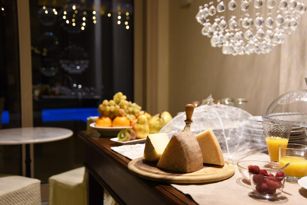 Agriturismo Le Fontane Sale Marasino Kültér fotó