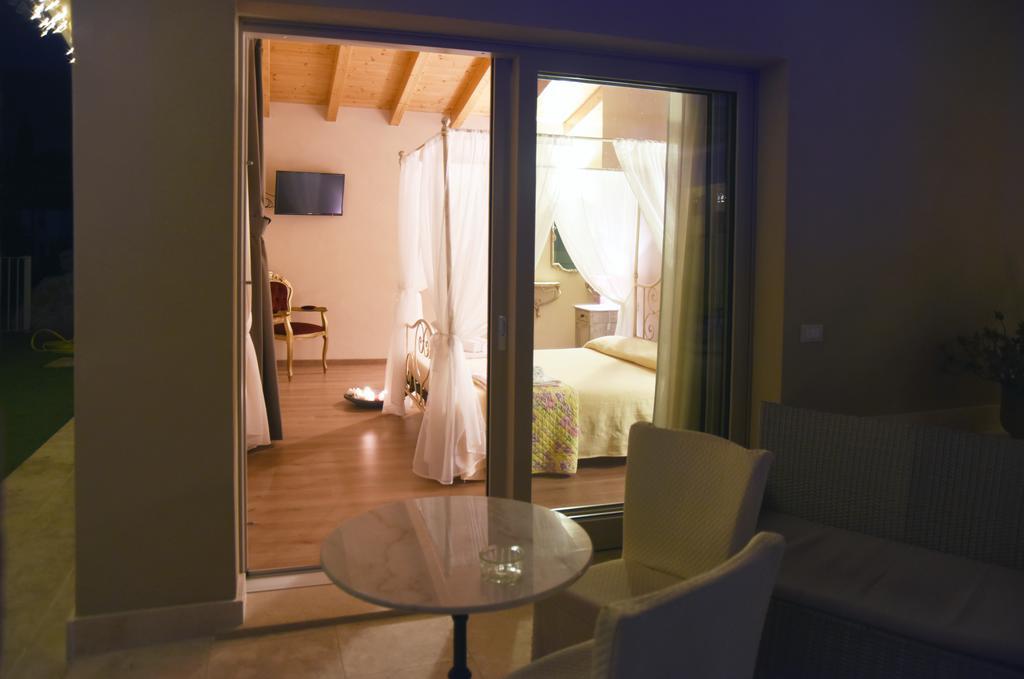 Agriturismo Le Fontane Sale Marasino Kültér fotó